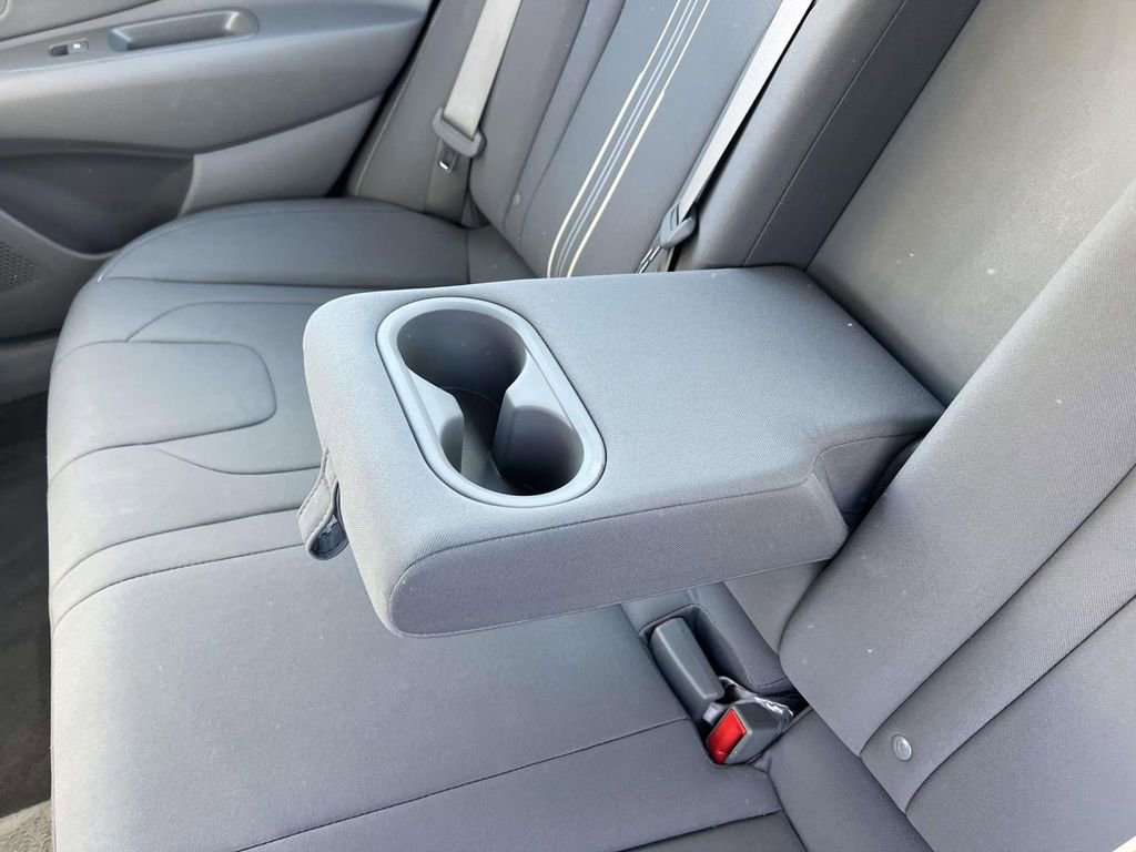 Certified 2024 Hyundai Elantra SEL w/ Convenience Package image 14