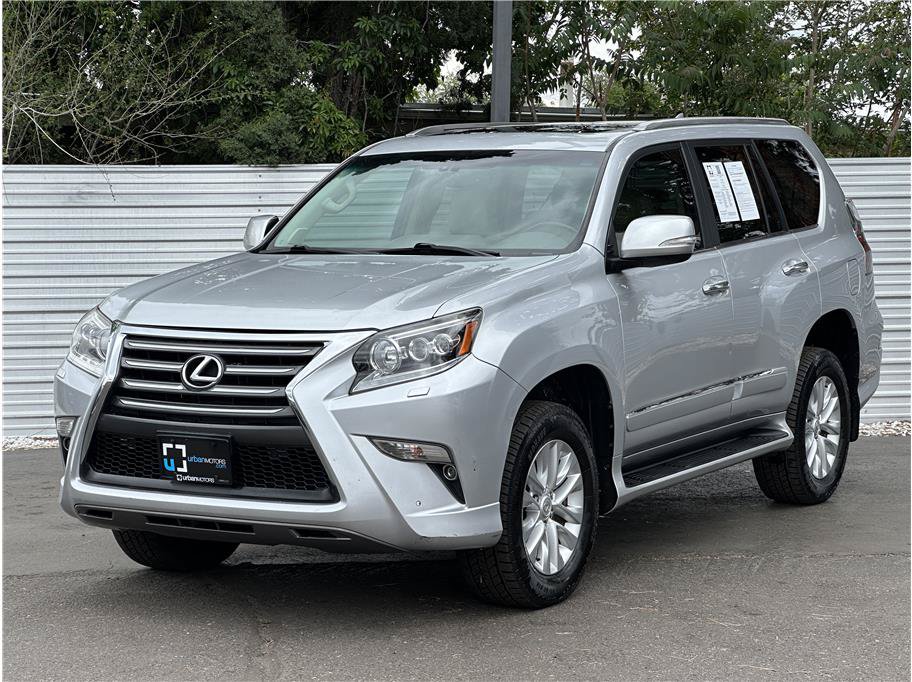 Used 2016 Lexus GX 460 w/ Premium Package AWD/4WD image 6