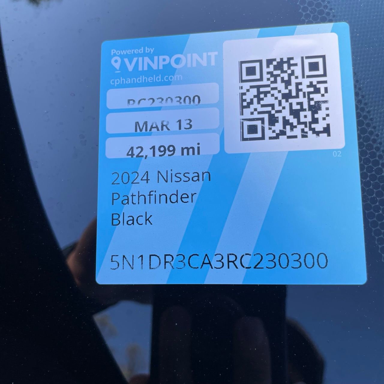 Used 2024 Nissan Pathfinder SL FWD image 28