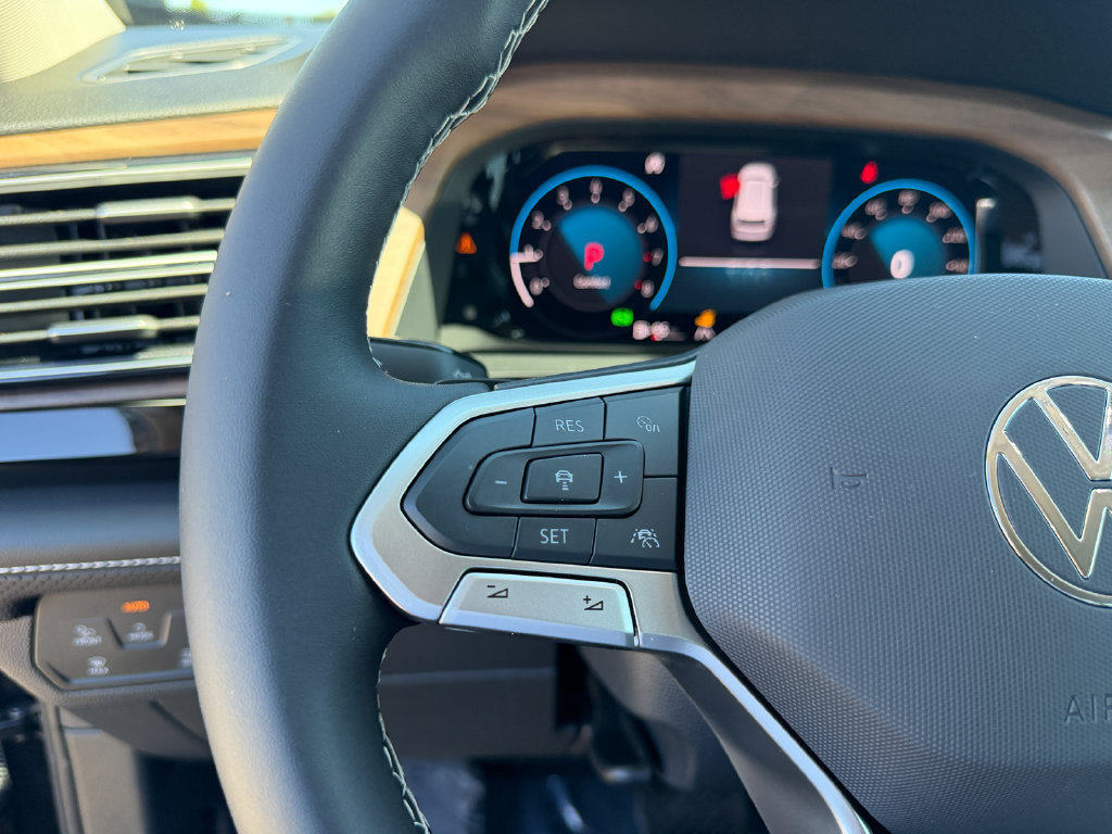 New 2026 Volkswagen Atlas SE FWD image 18