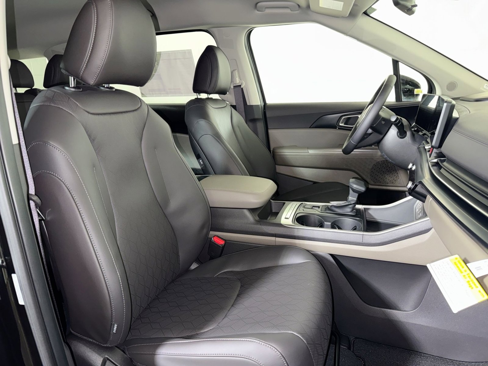 New 2026 Kia Carnival LXS image 27