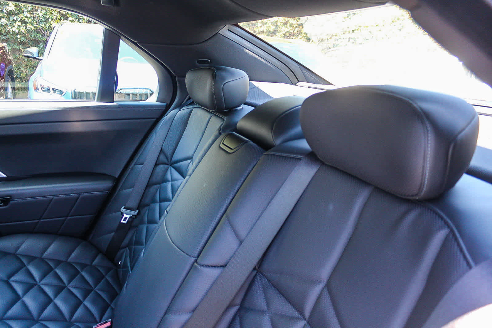 Certified 2023 BMW 740i RWD image 18