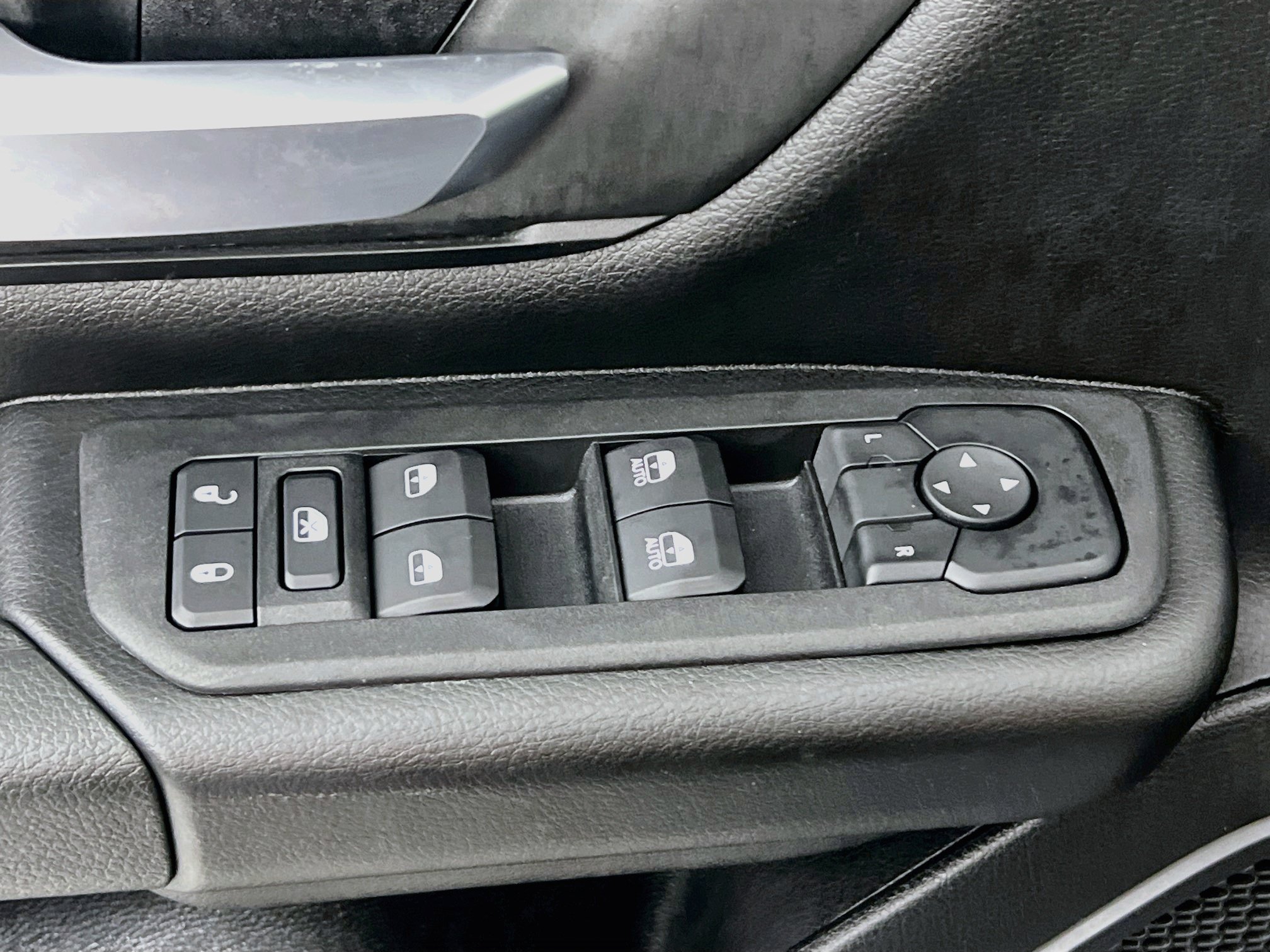 Used 2025 RAM 1500 Tradesman RWD image 16