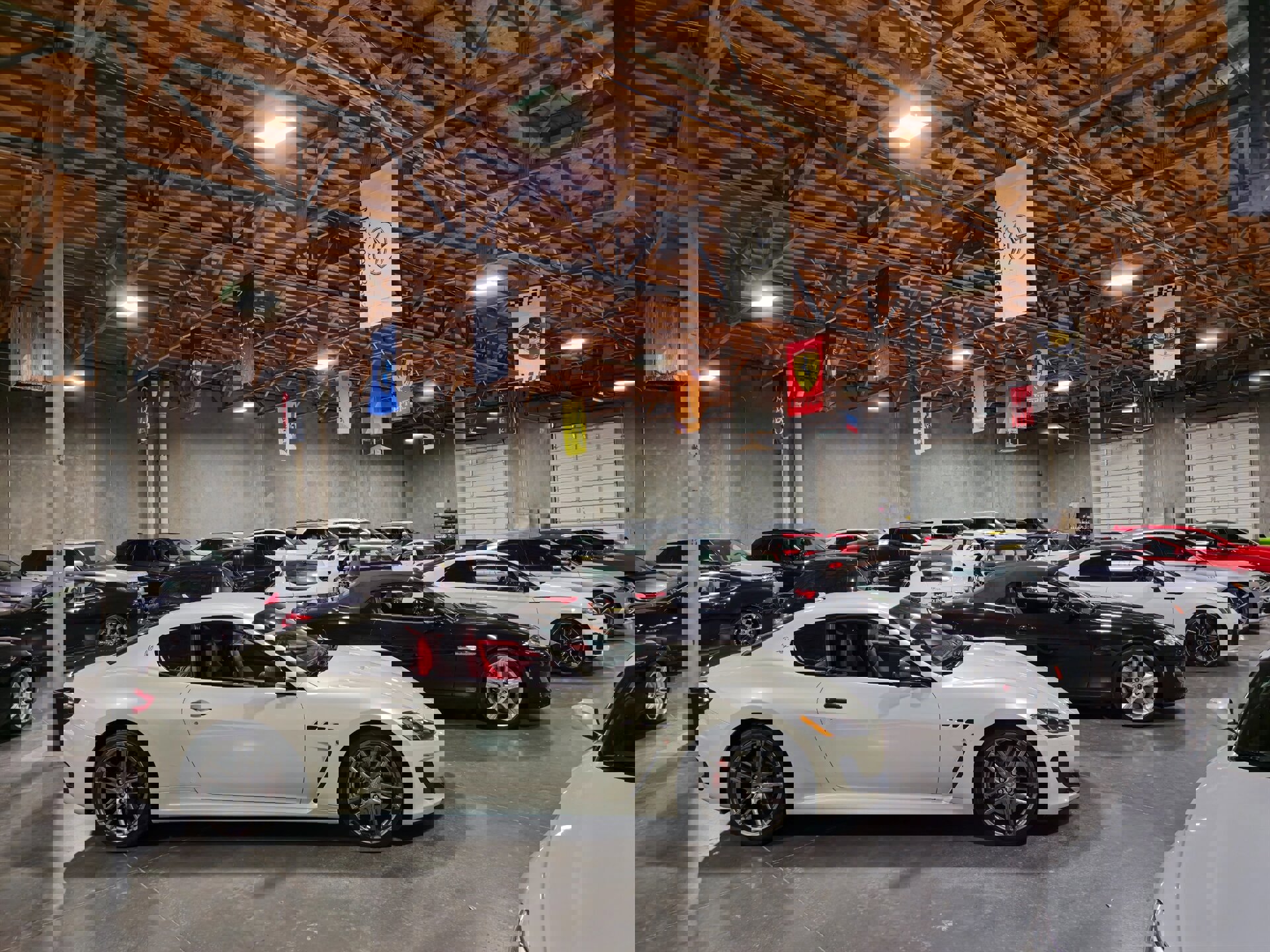 Used 2010 Mercedes-Benz ML 350 2WD image 42