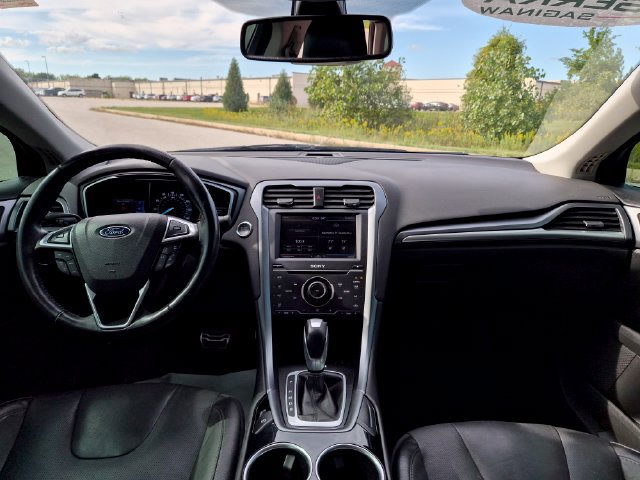 Used 2013 Ford Fusion Titanium w/ Titanium Driver Assist Pkg FWD image 32