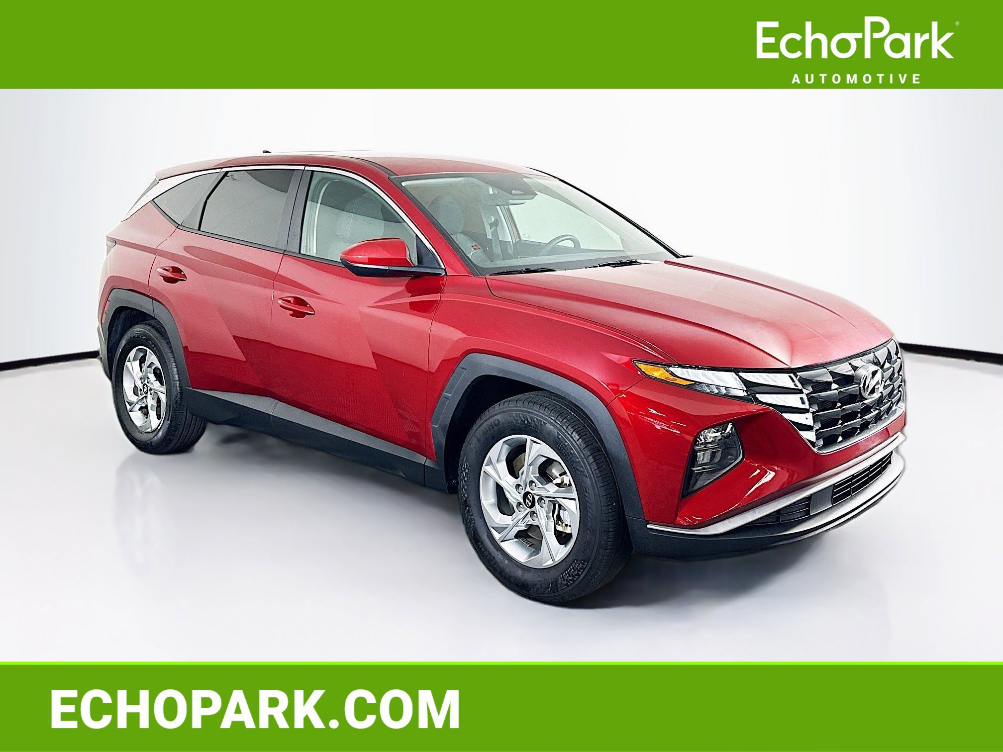 Used 2024 Hyundai Tucson SE image 1