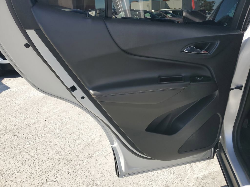 Used 2022 Chevrolet Equinox Premier image 16
