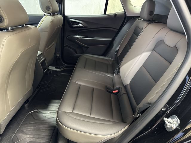 Certified 2025 Chevrolet Trax ACTIV w/ Sunroof Package FWD image 13