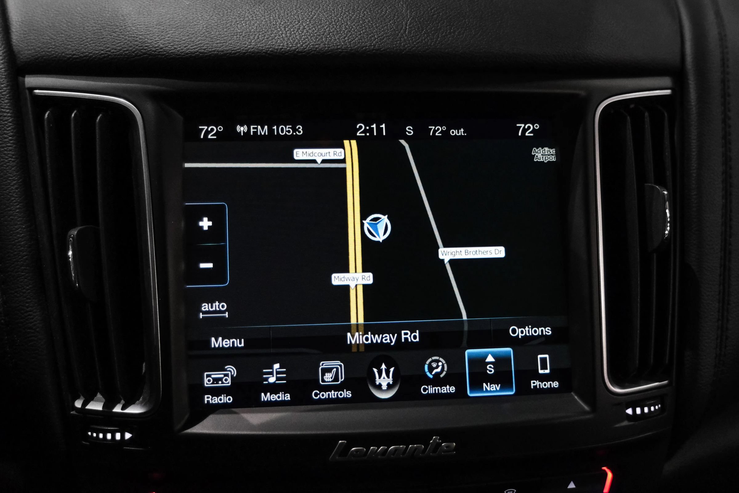 Used 2017 Maserati Levante AWD/4WD image 19