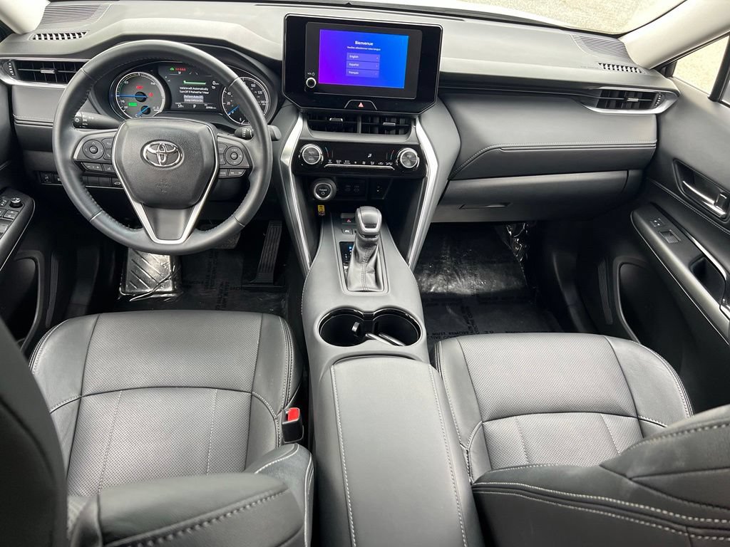 Certified 2023 Toyota Venza LE AWD/4WD image 19