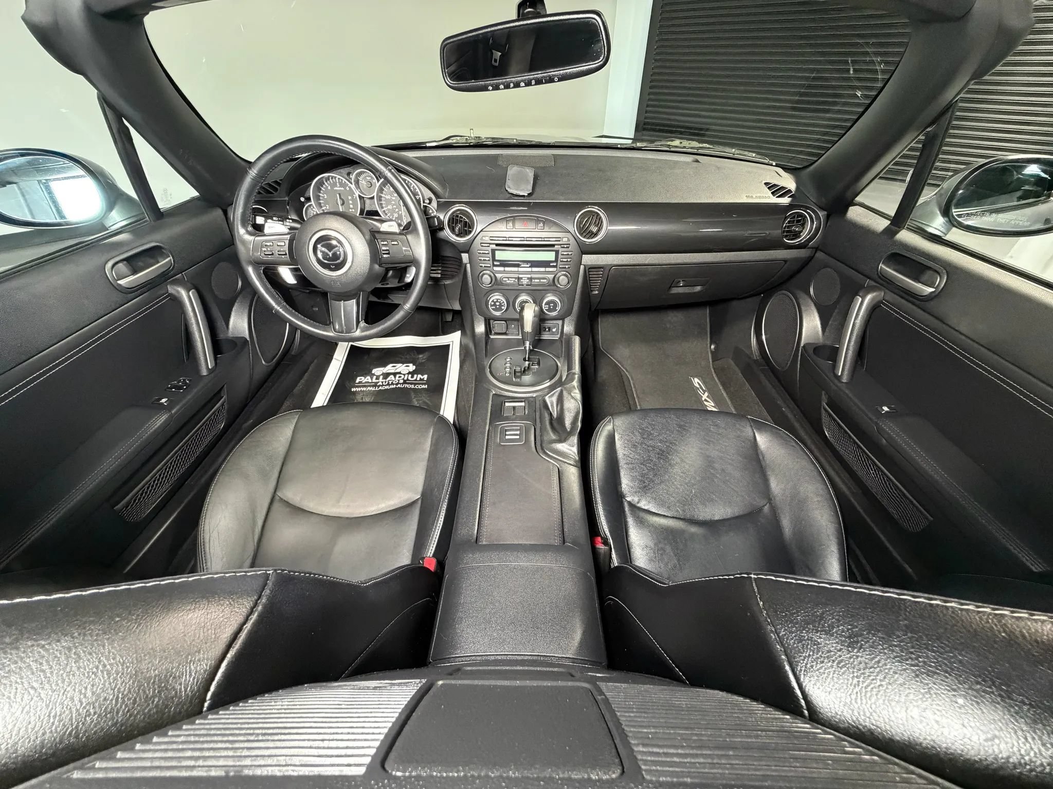 Used 2014 MAZDA MX-5 Miata Grand Touring RWD image 16