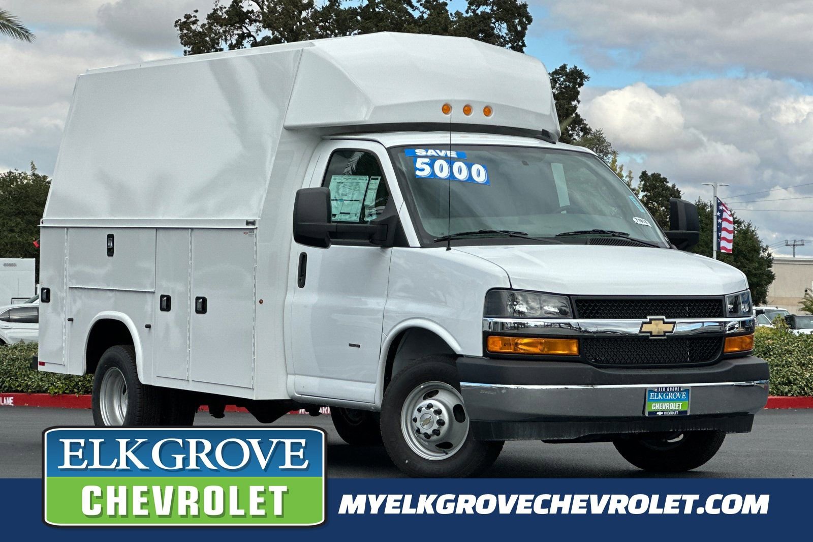 New 2024 Chevrolet Express 3500 w/ Power Convenience Package