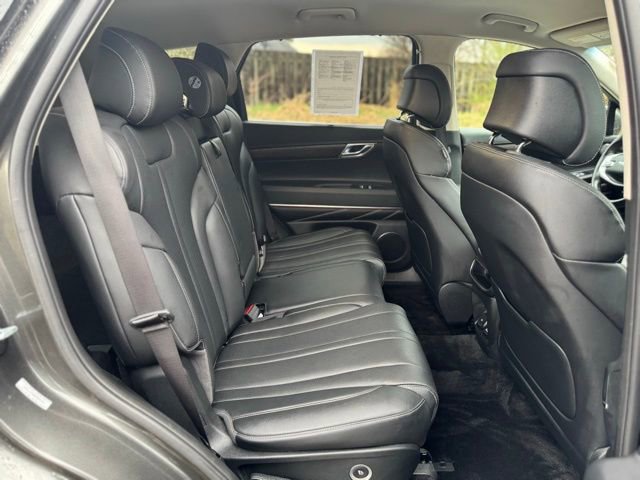 Used 2024 Genesis GV80 2.5T image 17