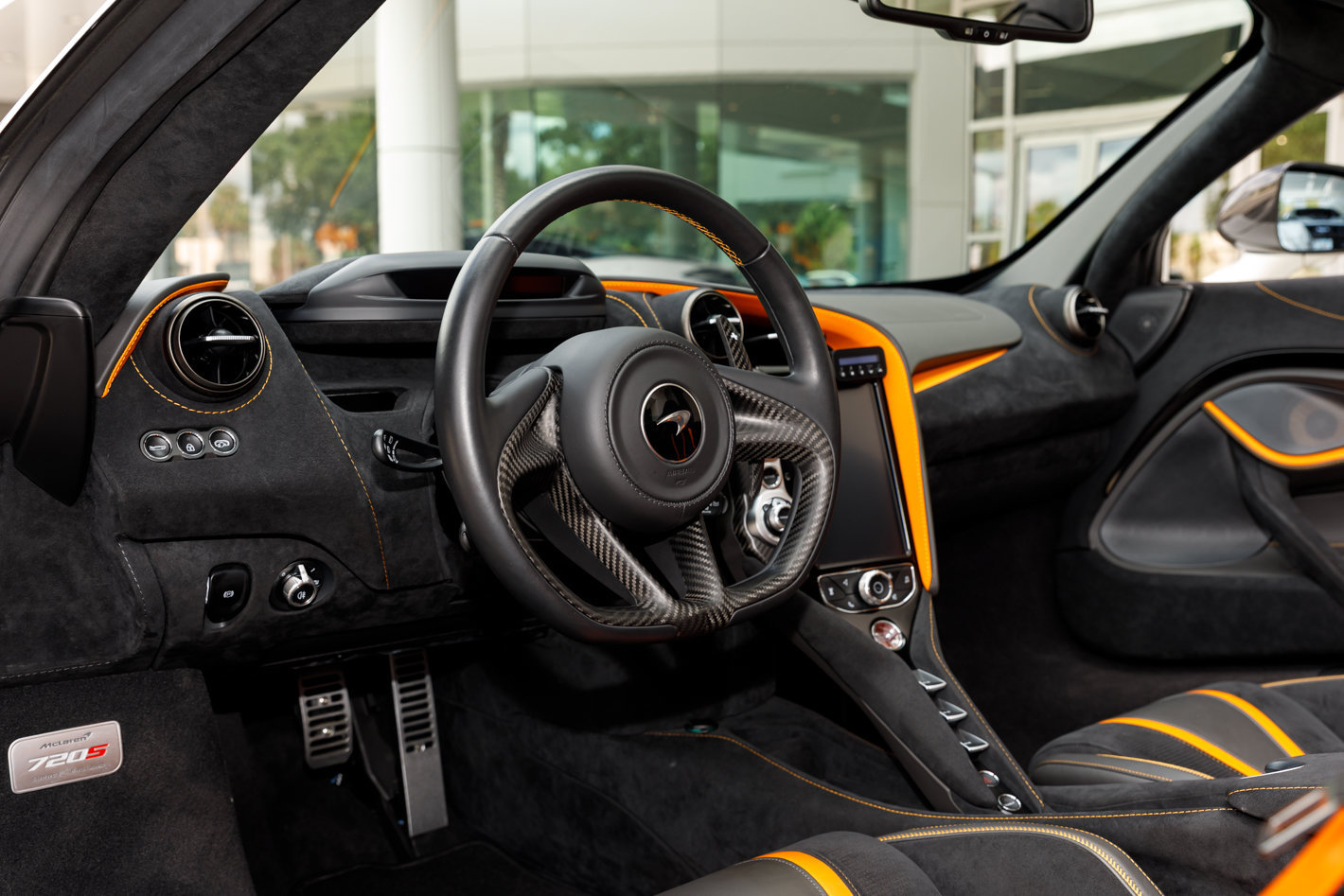 Used 2020 McLaren 720S Performance RWD image 28
