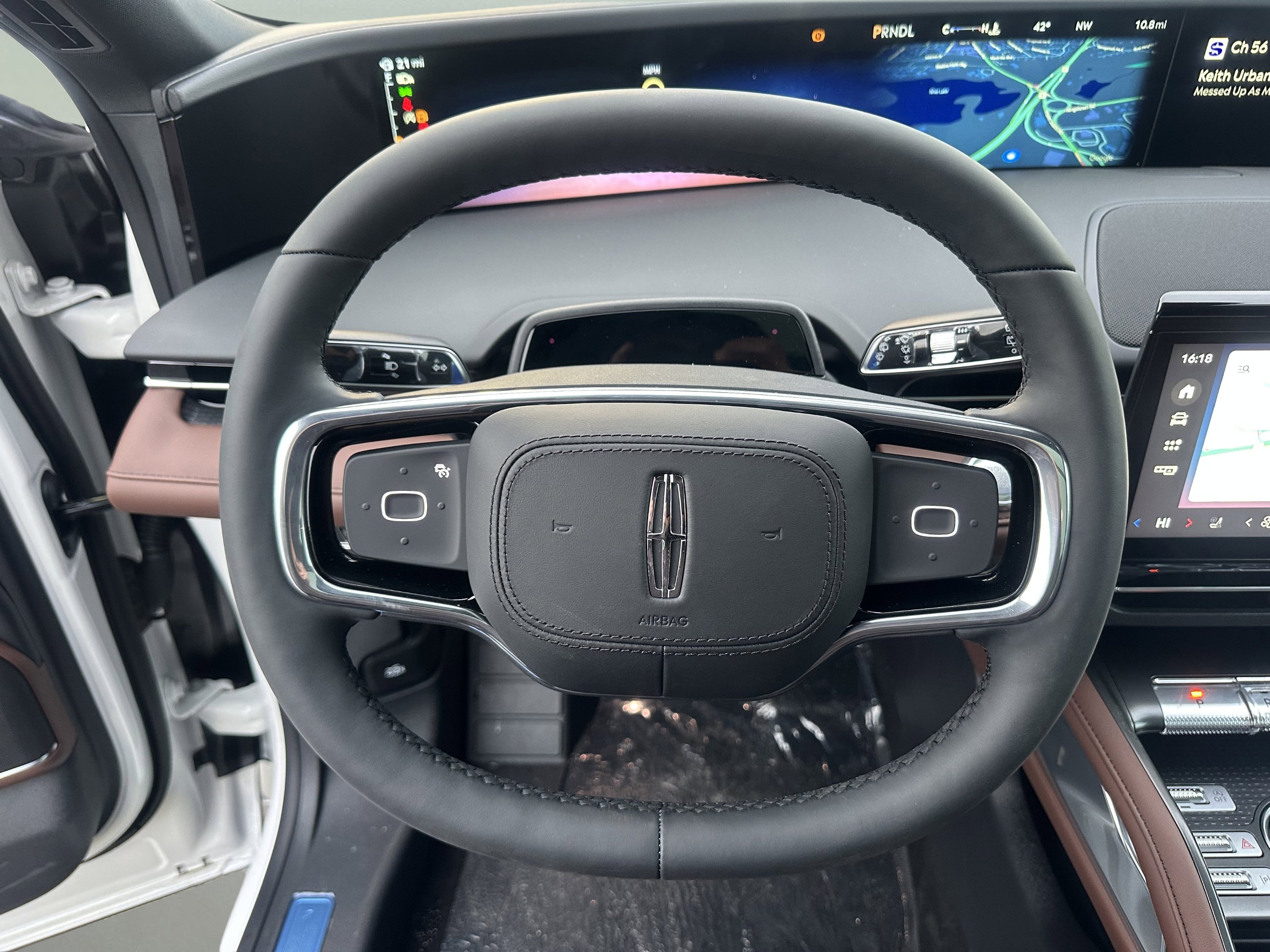 New 2026 Lincoln Nautilus Reserve image 12