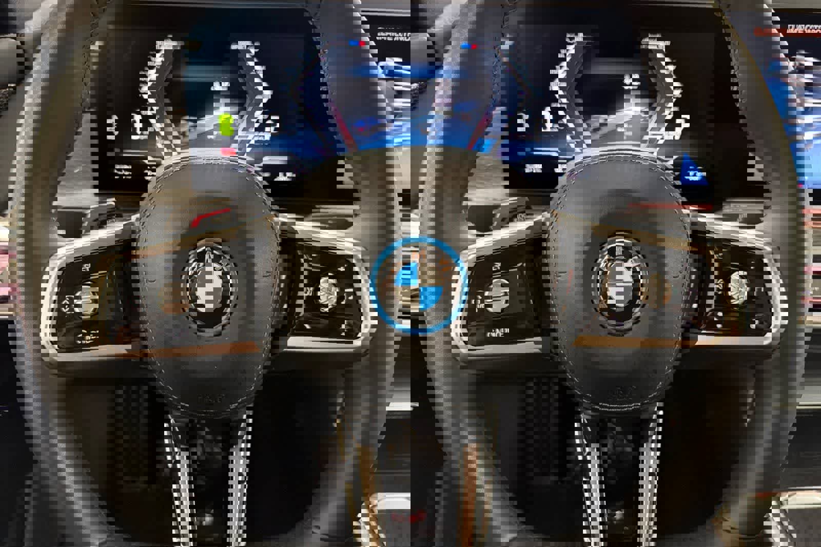 Used 2023 BMW i7 xDrive60 w/ Parking Assistance Package image 23