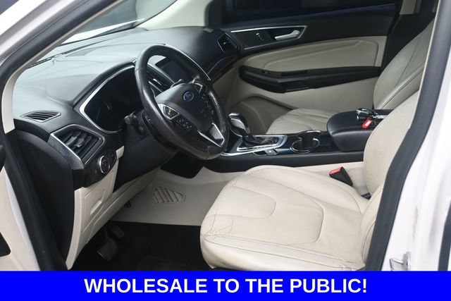 Used 2015 Ford Edge Titanium FWD image 15