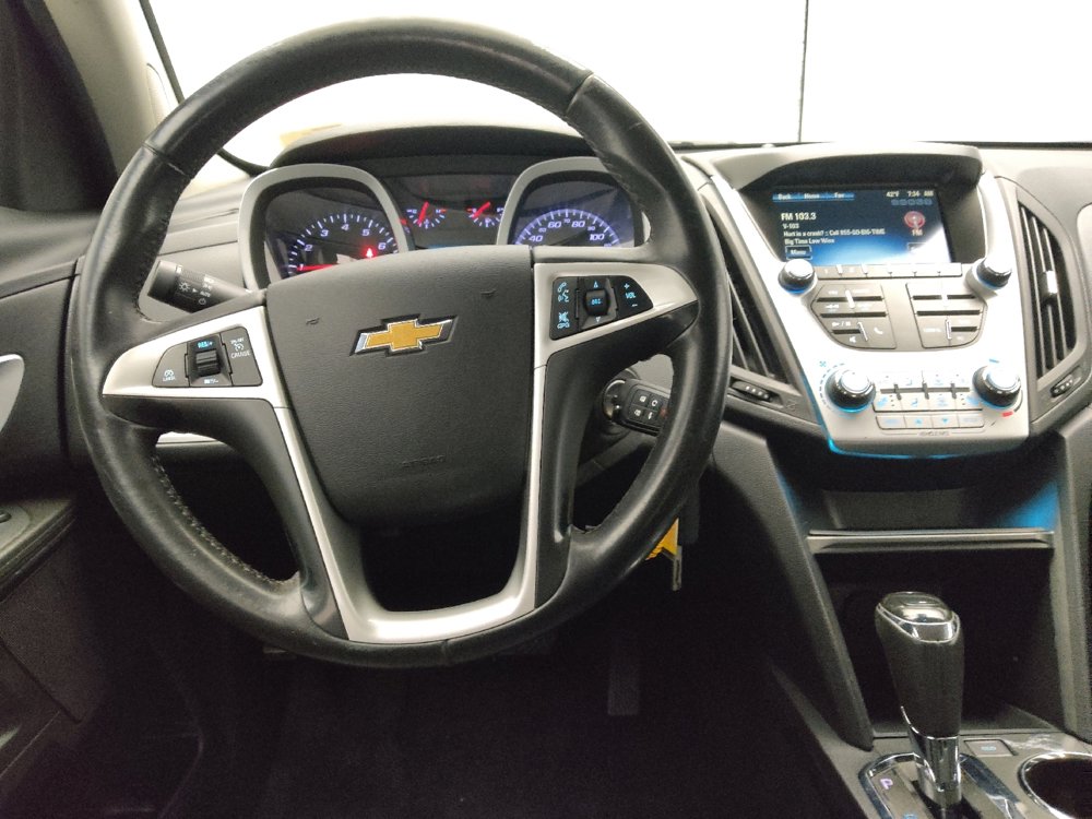 Used 2017 Chevrolet Equinox LT w/ Convenience Package FWD image 22