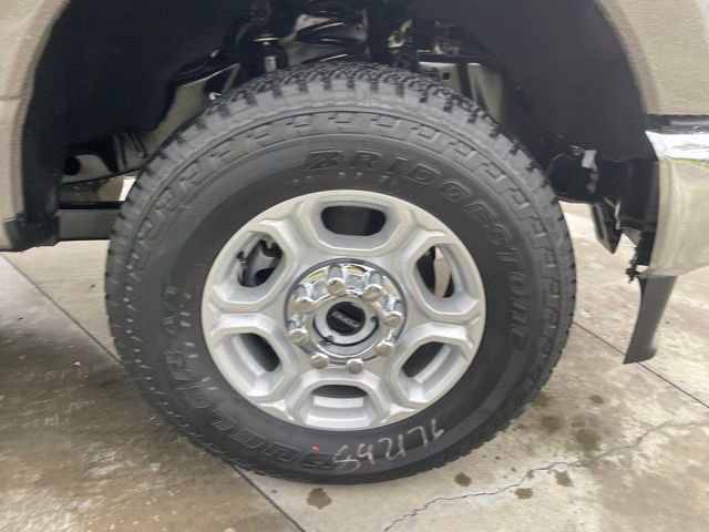 New 2026 Ford F250 XLT w/ XLT Premium Package image 30