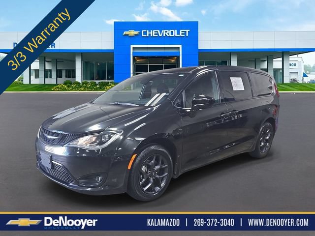 Used 2018 Chrysler Pacifica Touring Plus w/ S Appearance Package