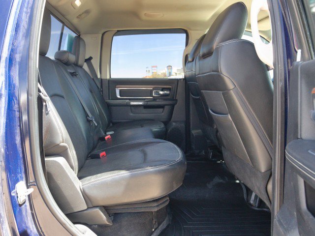 Used 2014 RAM 1500 Laramie w/ Convenience Group image 32