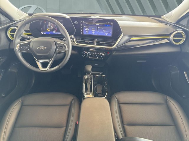 Used 2024 Chevrolet Trax ACTIV w/ Driver Confidence Package image 12