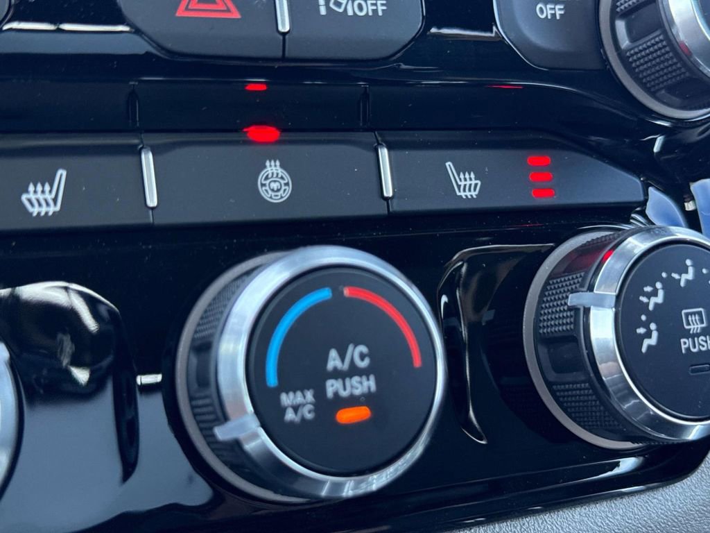 New 2025 RAM 1500 Big Horn image 24