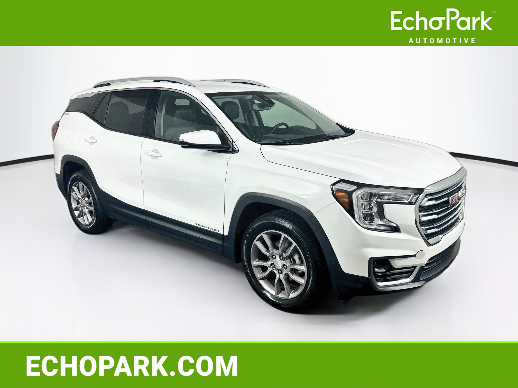 Used 2024 GMC Terrain SLT