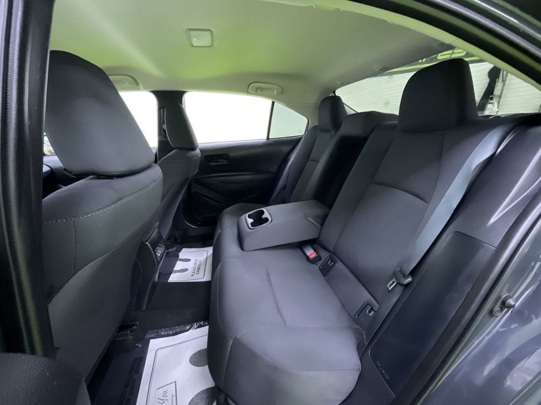 Used 2025 Toyota Corolla LE image 26