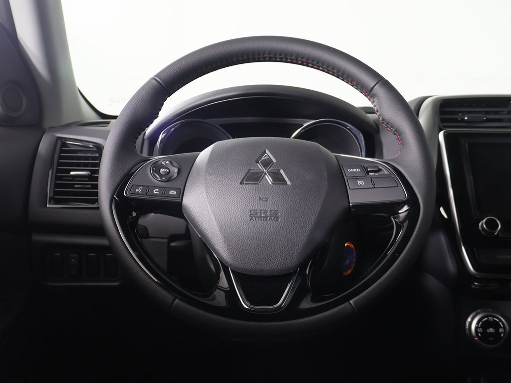 New 2027 Mitsubishi Outlander Sport LE FWD image 30