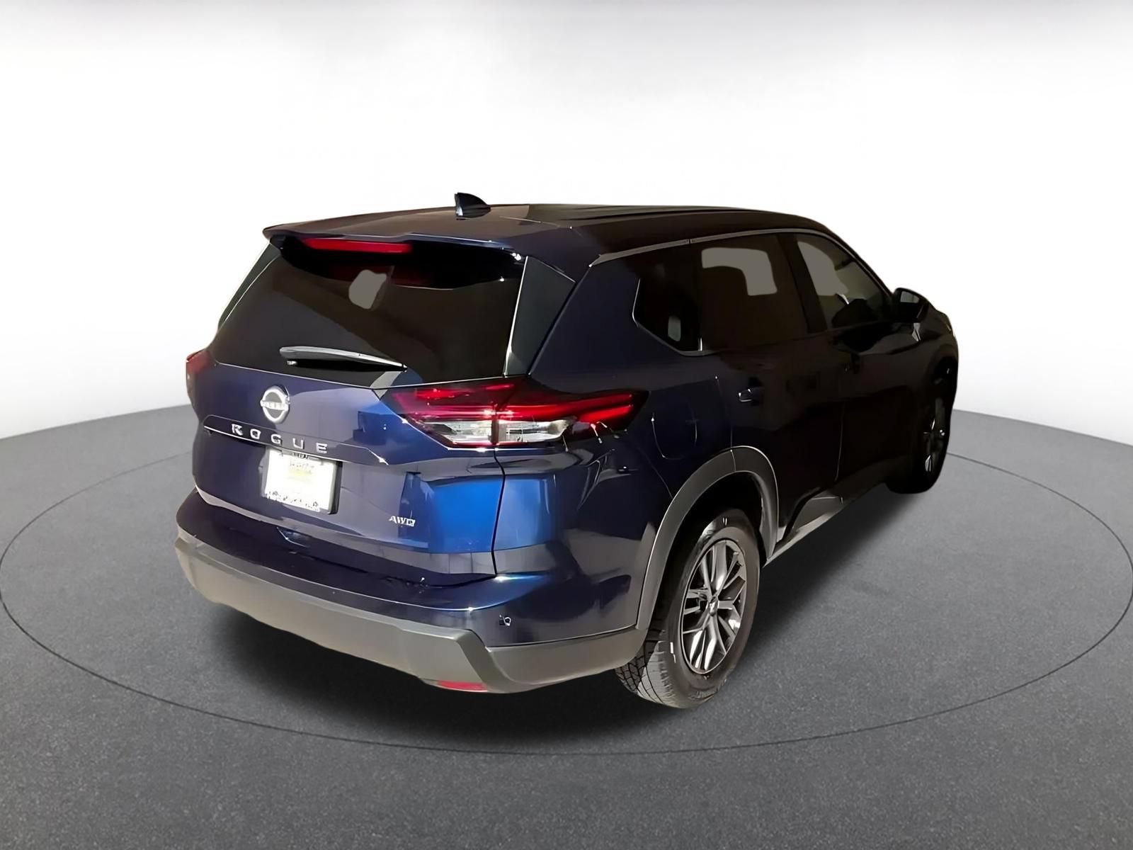 Used 2026 Nissan Rogue SV AWD/4WD image 12