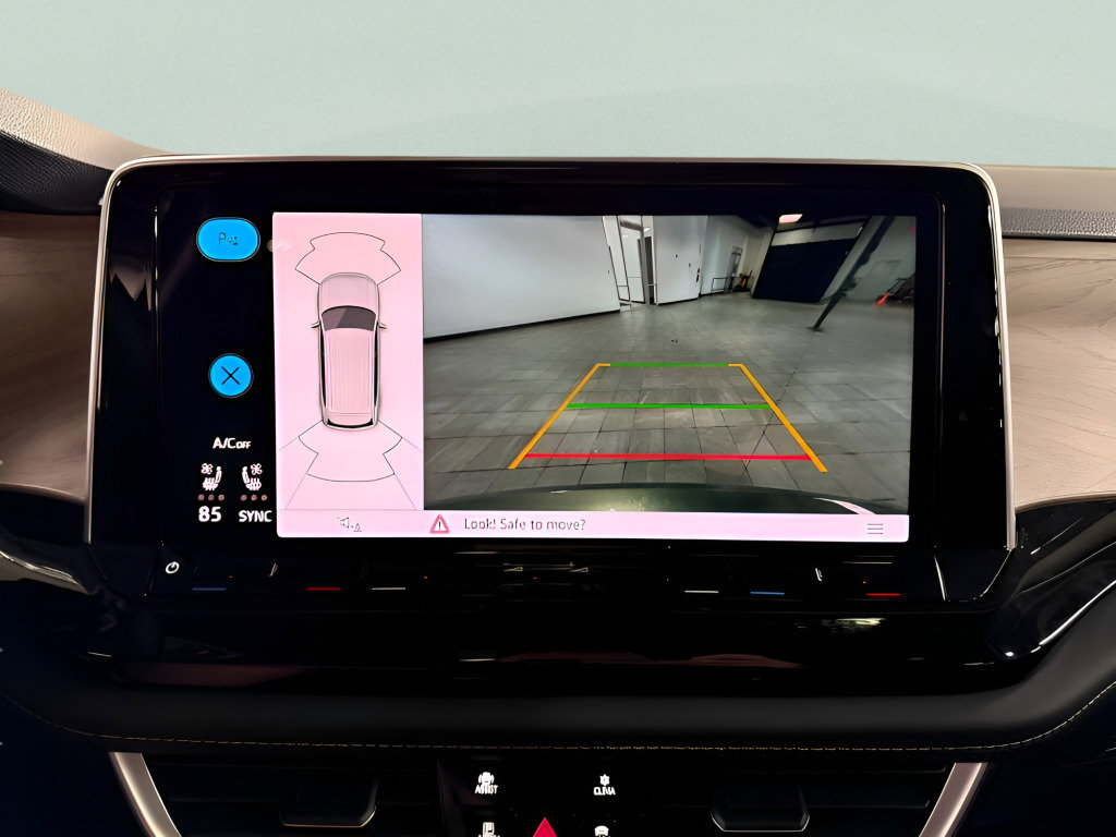 New 2026 Volkswagen Atlas SE image 16