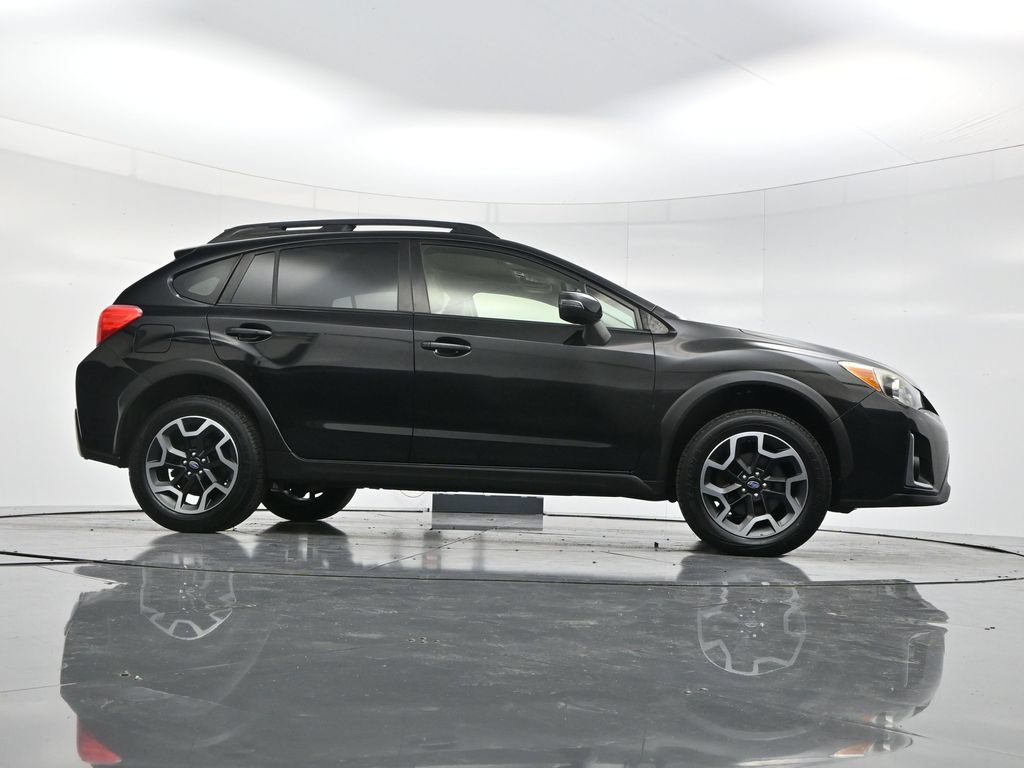 Used 2017 Subaru Crosstrek 2.0i Limited AWD/4WD image 48