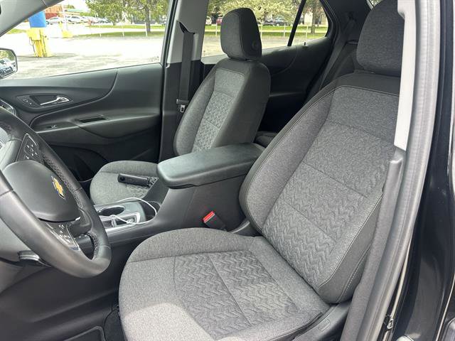 Used 2024 Chevrolet Equinox LT w/ LPO, Floor Liner Package AWD/4WD image 13