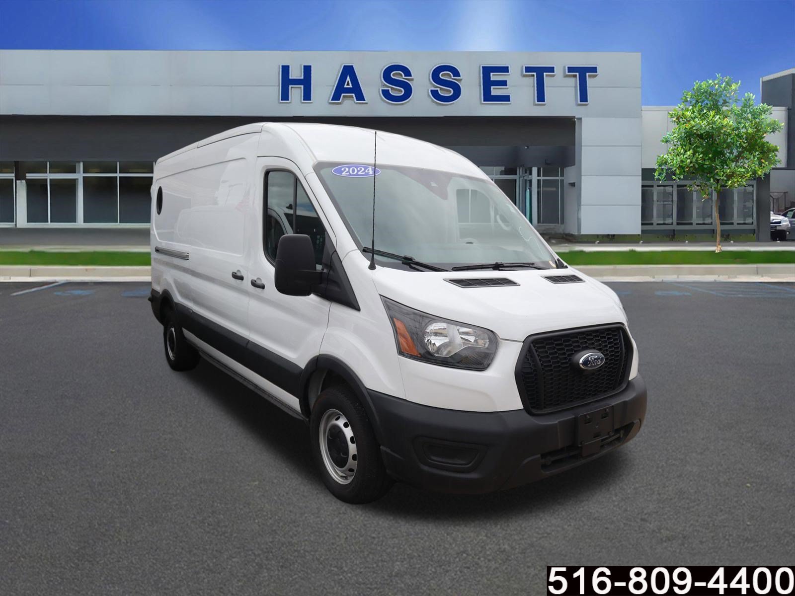 Used 2024 Ford Transit 250 148 Medium Roof RWD image 1