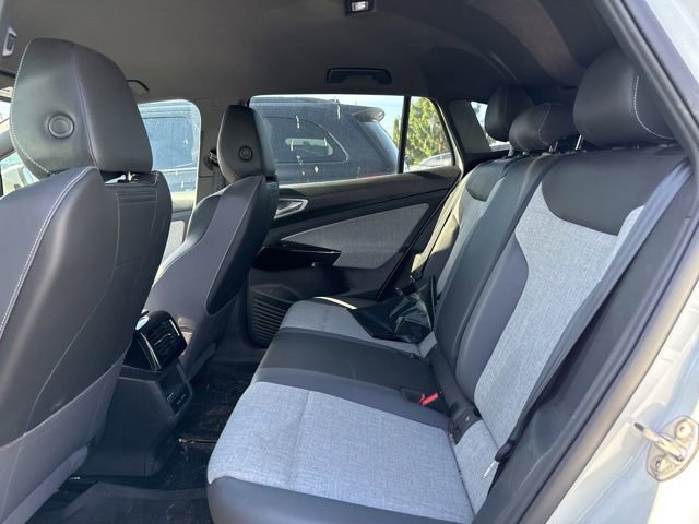 Used 2024 Volkswagen ID.4 Pro AWD/4WD image 11