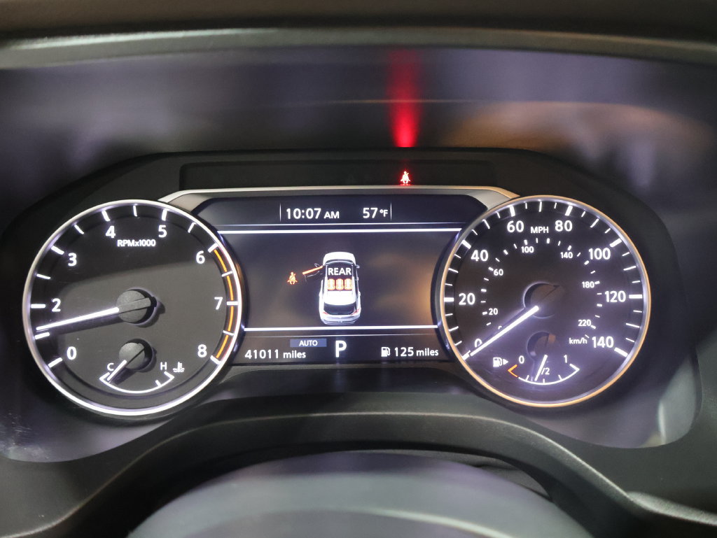 Used 2023 Nissan Rogue S AWD/4WD image 39