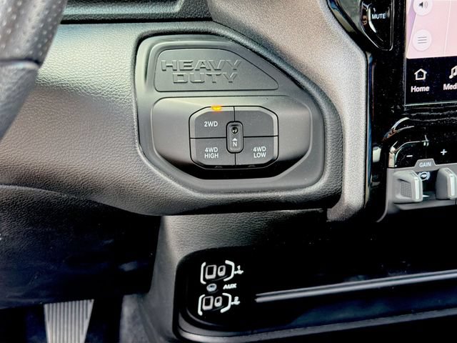 New 2025 RAM 2500 Tradesman AWD/4WD image 23