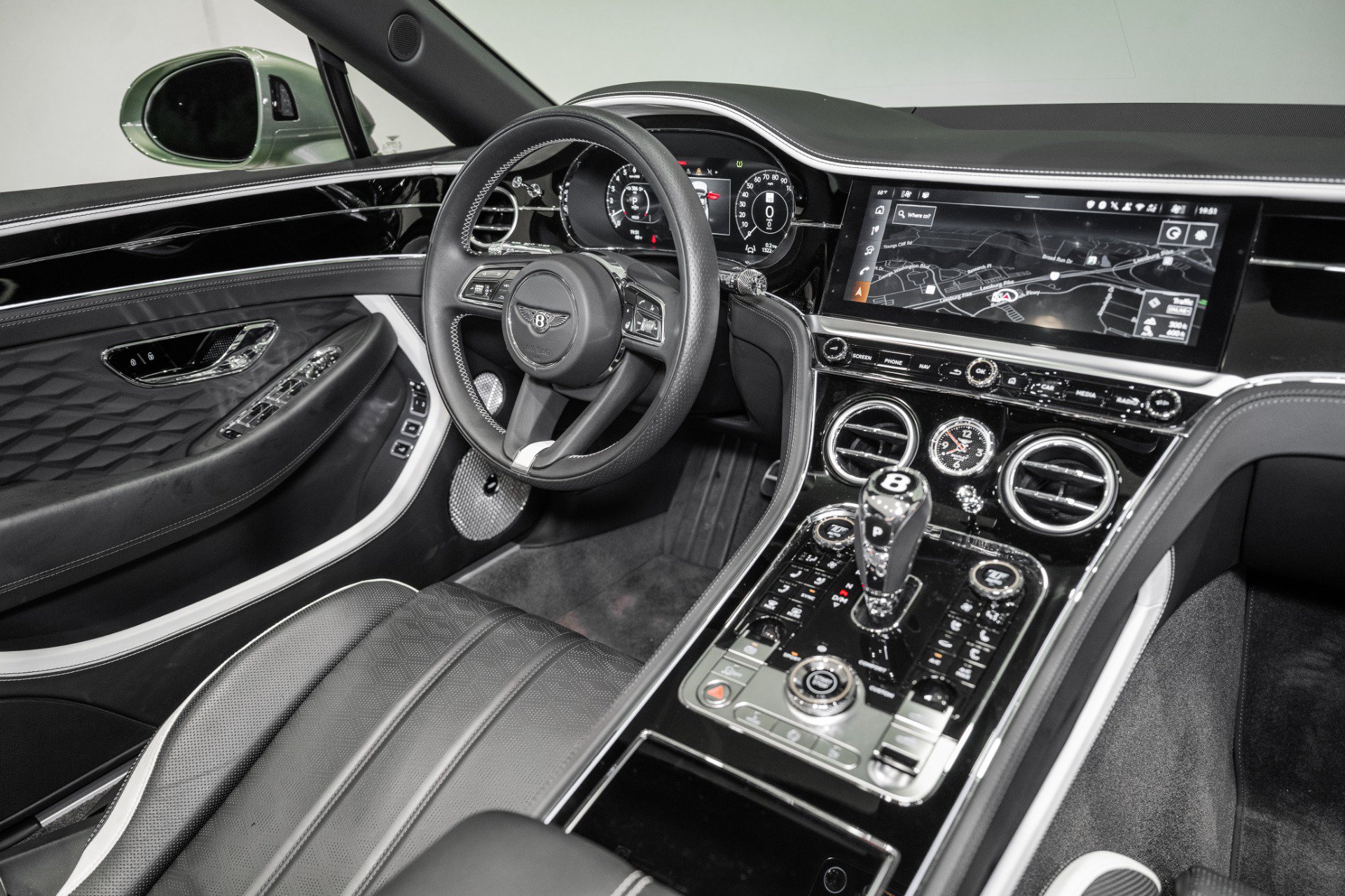 Used 2025 Bentley Continental GT Speed AWD/4WD image 25