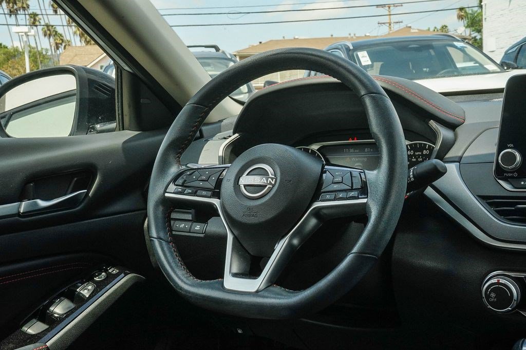 Certified 2023 Nissan Altima 2.5 SR FWD image 15