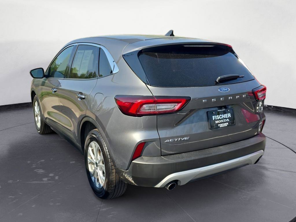 Used 2024 Ford Escape Active FWD image 4
