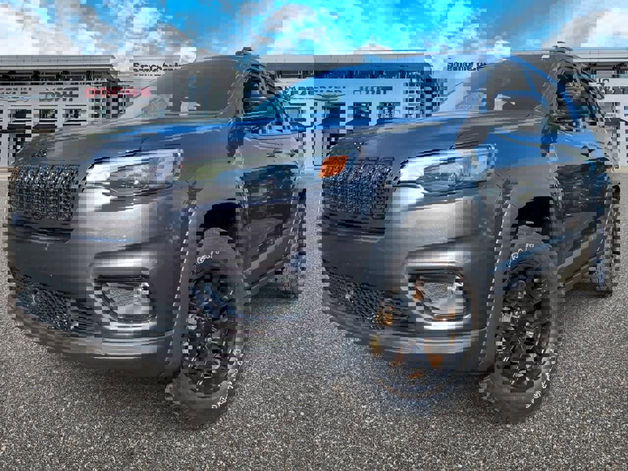 Used 2022 Jeep Cherokee Latitude w/ Trailer Tow Group