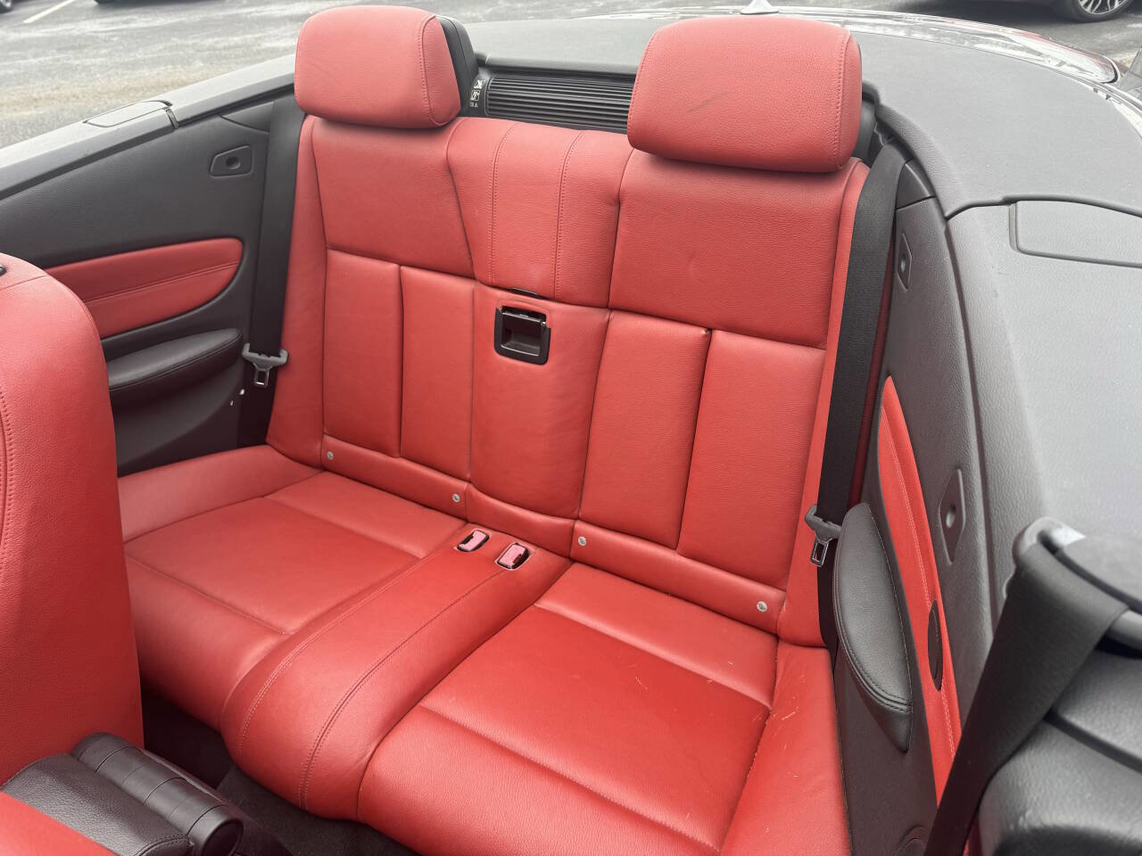 Used 2009 BMW 128i Convertible image 9