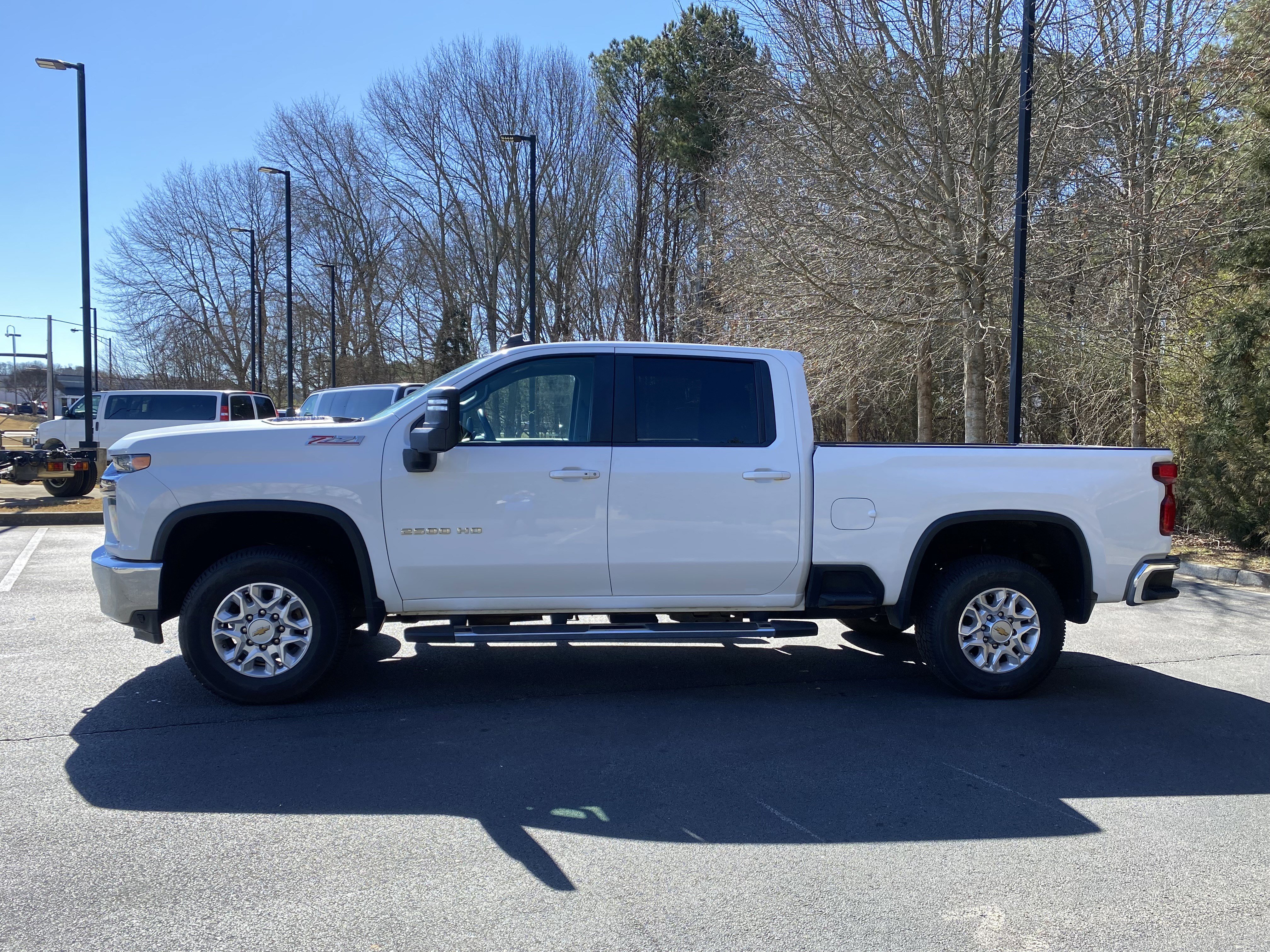 Used 2022 Chevrolet Silverado 2500 LT w/ Convenience Package image 6