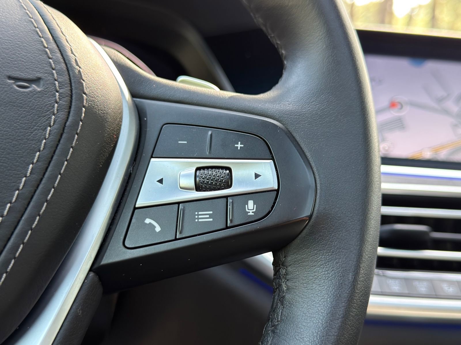 Certified 2023 BMW X5 xDrive40i w/ Premium Package image 24