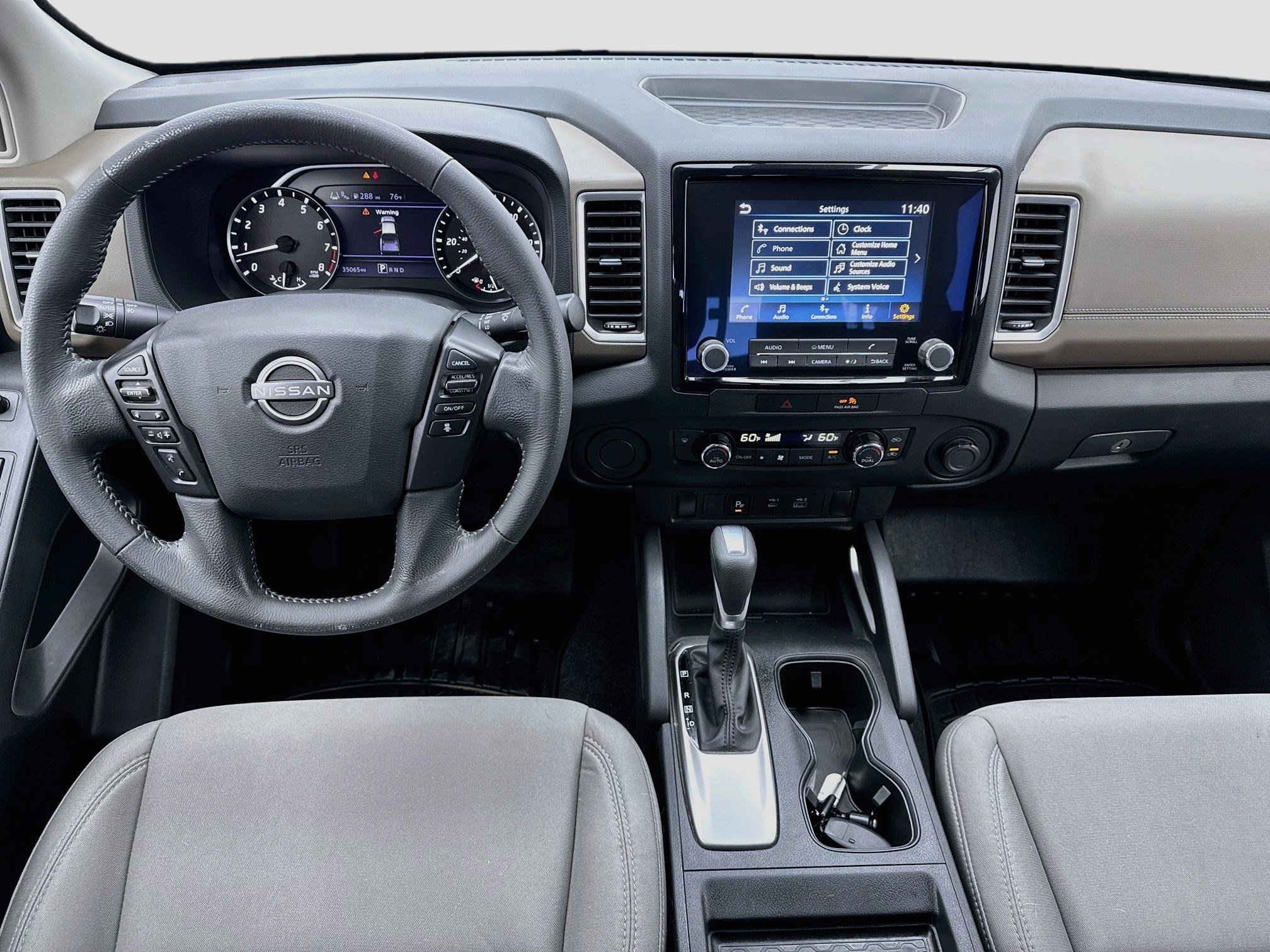 Used 2022 Nissan Frontier SV w/ Technology Package RWD image 14