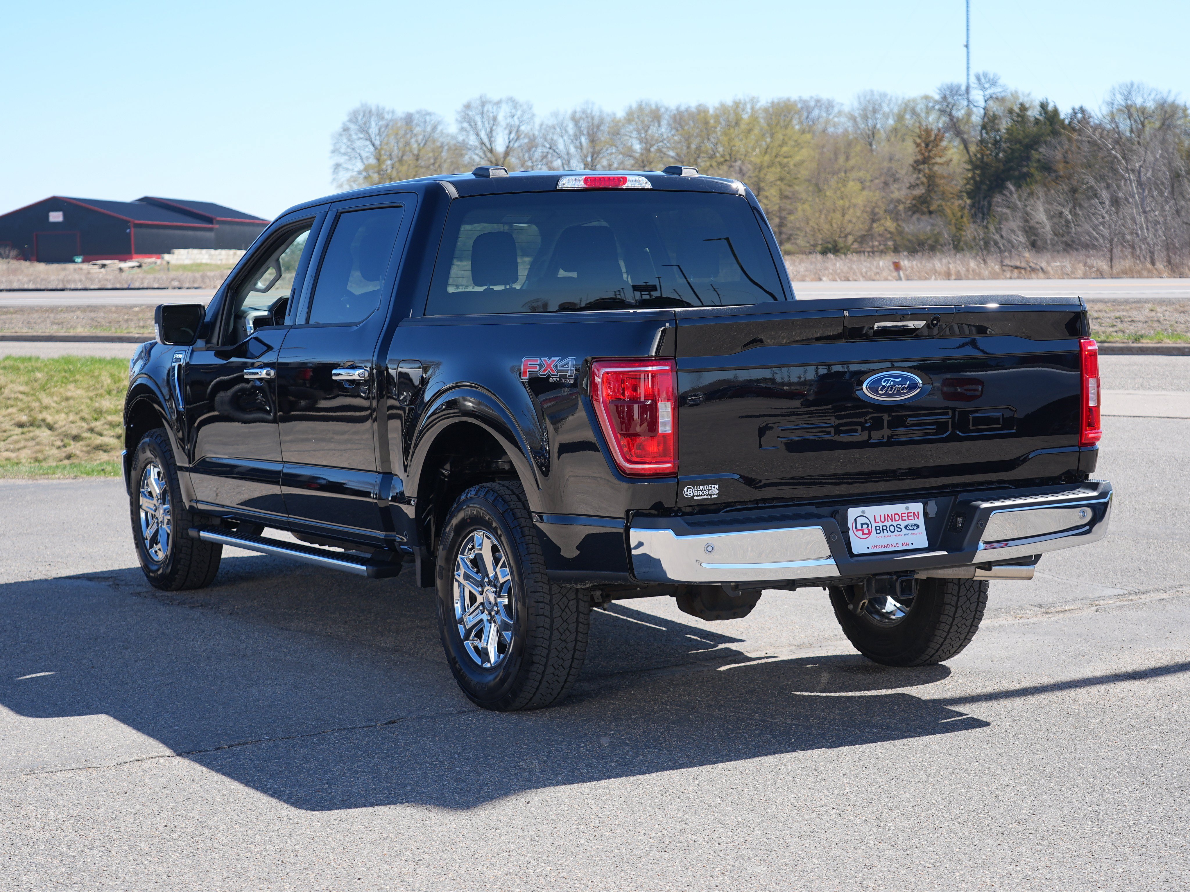 Used 2023 Ford F150 4x4 SuperCrew image 6