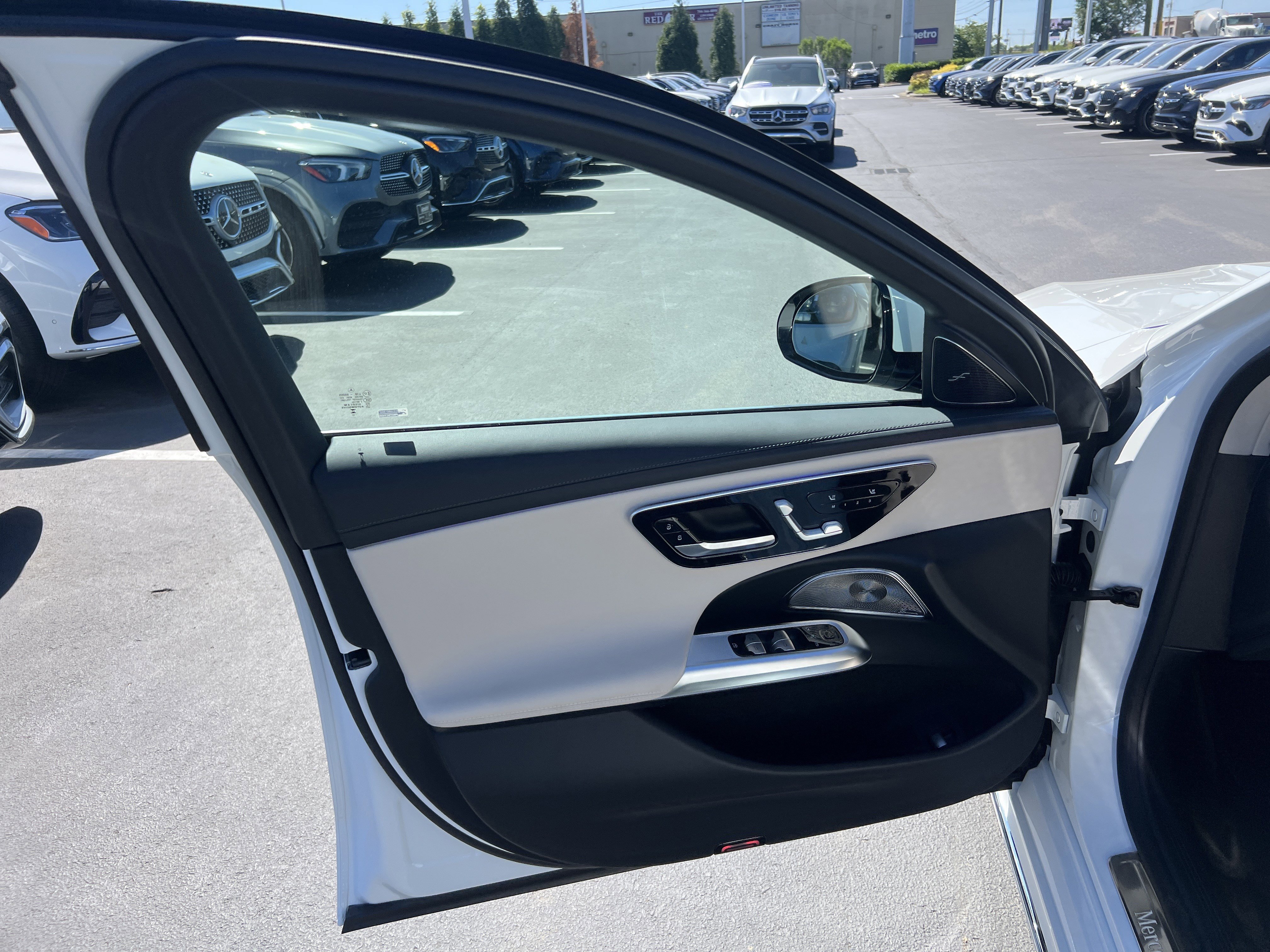 Used 2024 Mercedes-Benz E 450 4MATIC Sedan image 14