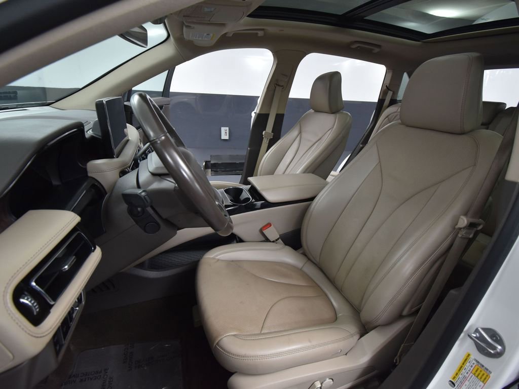 Used 2023 Lincoln Nautilus Reserve w/ Equipment Group 201A image 25