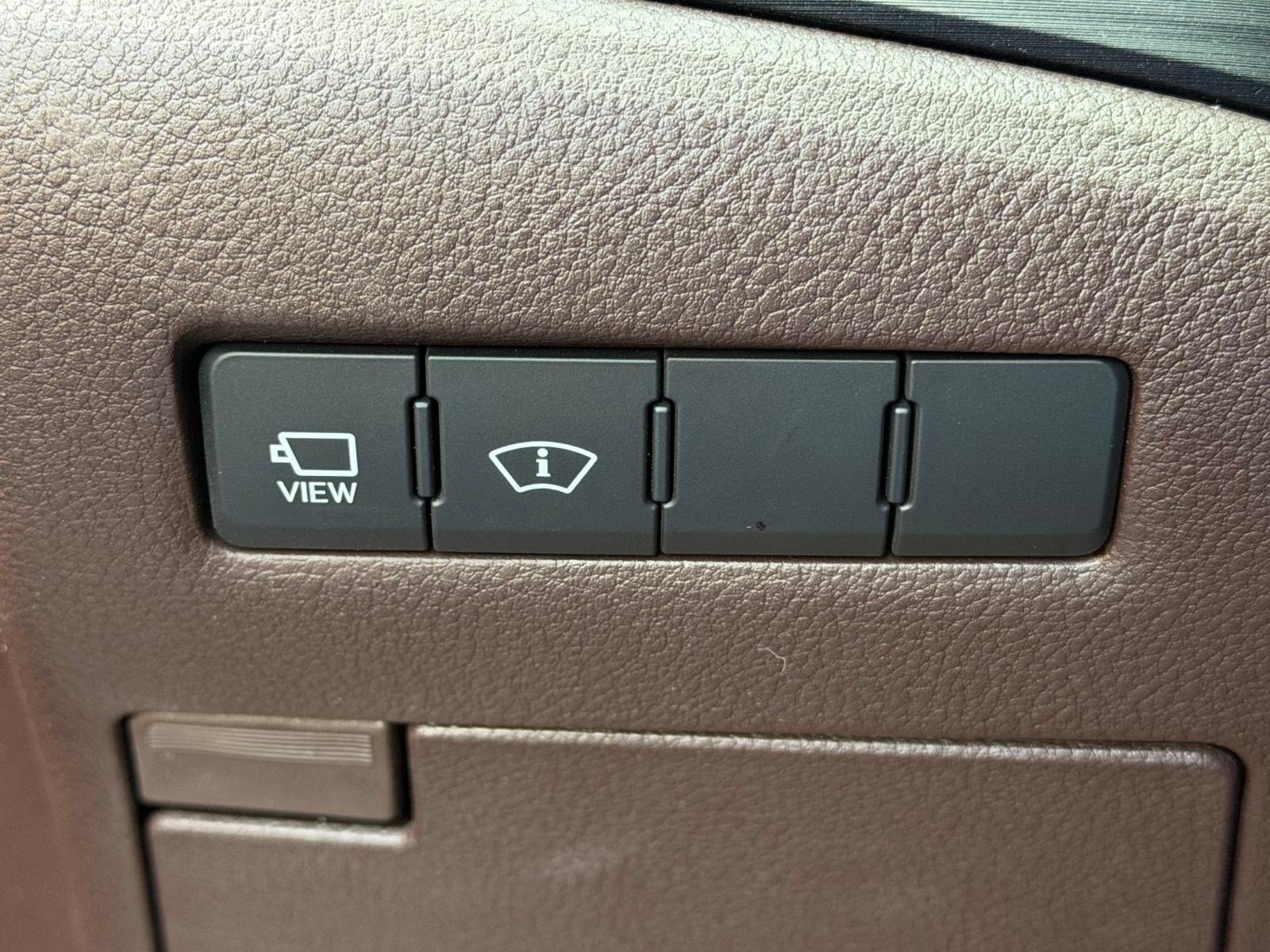 Certified 2021 Lexus ES 300h Ultra Luxury FWD image 25